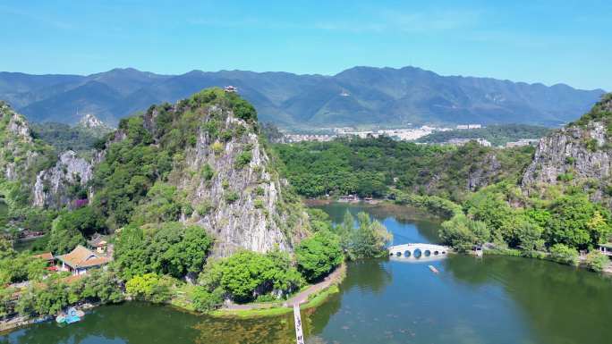 航拍广东肇庆七星岩景区