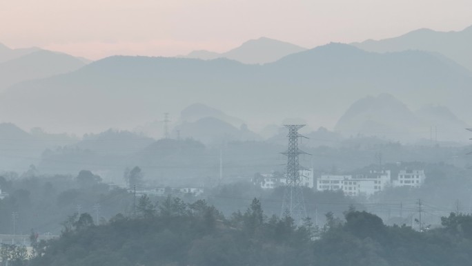 航拍于都郊区晨雾朝霞