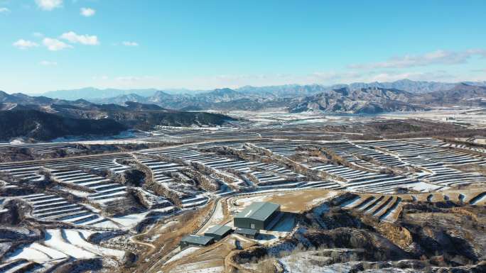 航拍北方冬天雪景农田