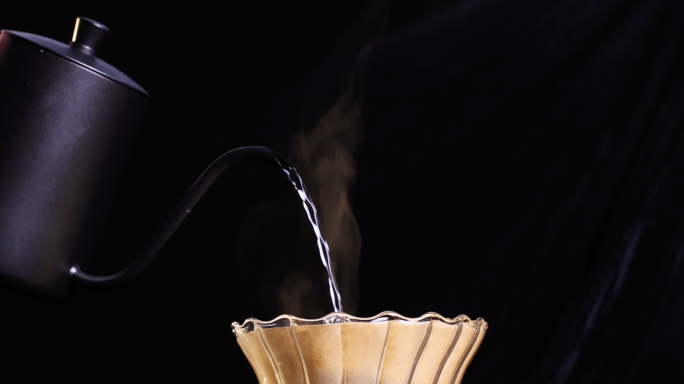 【4K】传统手工手磨咖啡豆冲泡咖啡