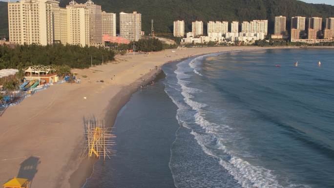 大海海浪沙滩风景航拍