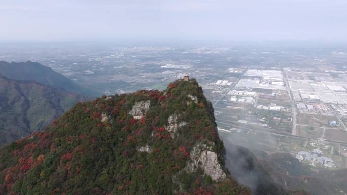 陕西西安秦岭地标圭峰山秋季红叶夕阳航拍