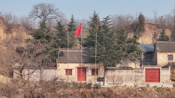 新密历史古迹千年古刹兴隆寺航拍