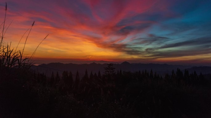 4K延时摄影黄石太婆尖日出风景