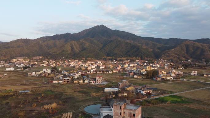 广东龙川 航拍 日落 光影 田野