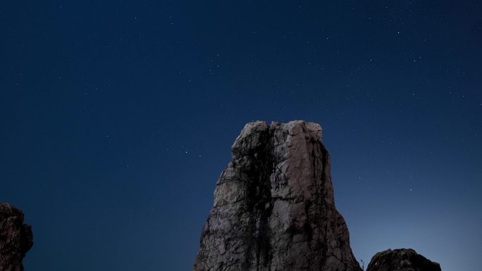 星星星空岩石生态自然风景