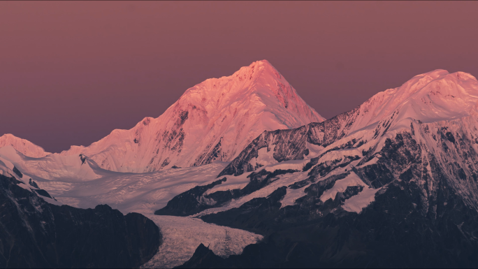 川西高原雪山草原星空