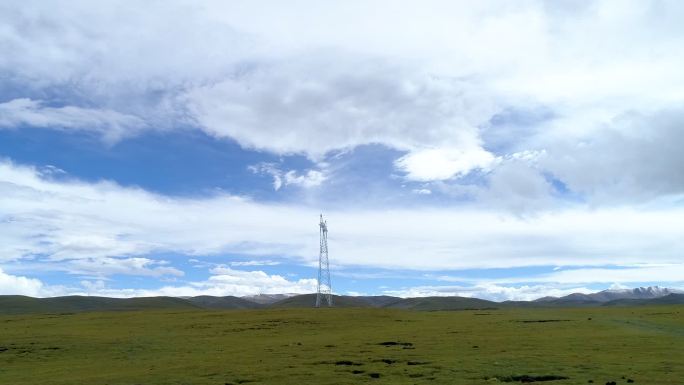 西藏   电力 电塔 延时 云层涌动