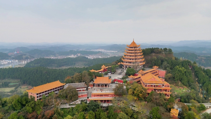 航拍四川遂宁灵泉寺风景区