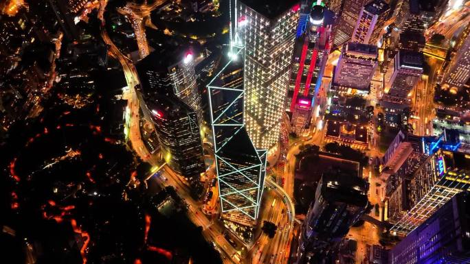 香港市区及维多利亚港夜景鸟瞰图