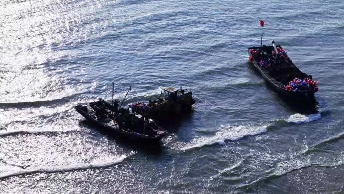 青岛海上水产生蚝养殖基地 海洋渔业