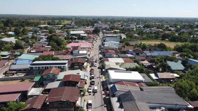 社区街道鸟瞰图。俯拍俯视东南亚