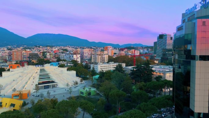 地拉那，阿尔巴尼亚首都