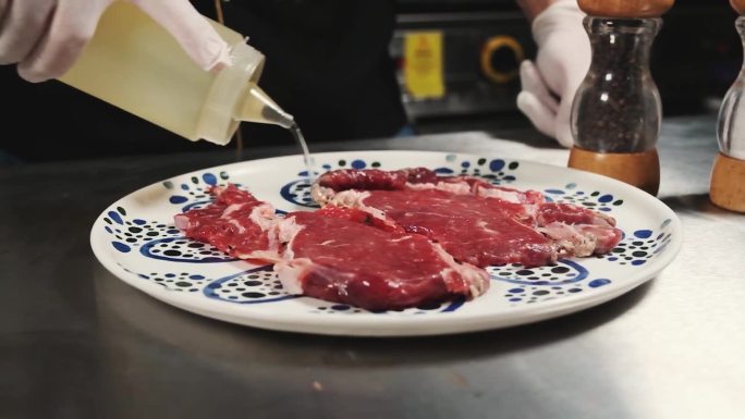 肥肉的特写视频视频素材生肉肉食