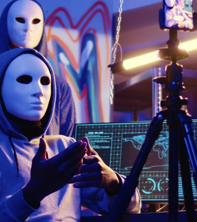 垂直视频匿名黑客拍摄赎金视频