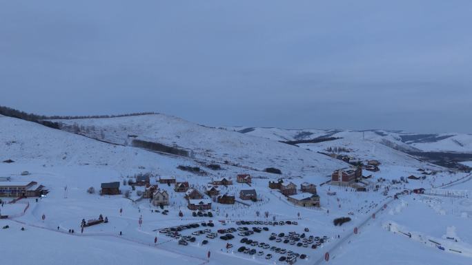 延时航拍 雪谷欧式别墅区雪景