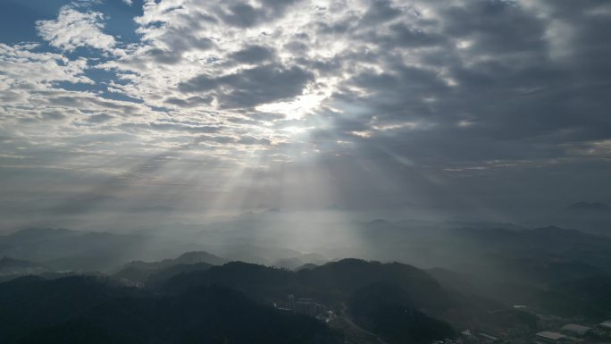 朝霞丁达尔未调原素材