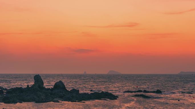 大连老虎滩石槽海上日落风光延时