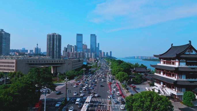 28 湘江中路车流