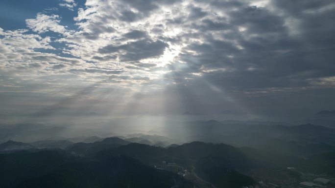 朝霞丁达尔未调原素材