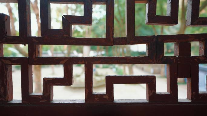 宁波保国寺古建筑木窗屋檐空镜头