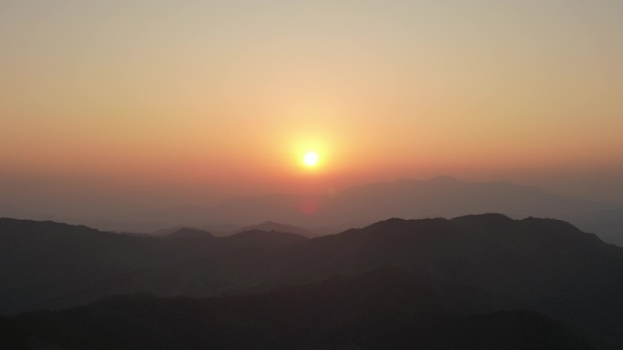 日出东方未调原素材