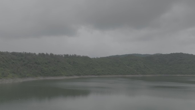 水库航拍空镜头