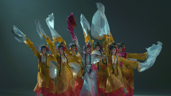 民族民间舞蹈唯美优雅群舞戏曲艺术女子群舞