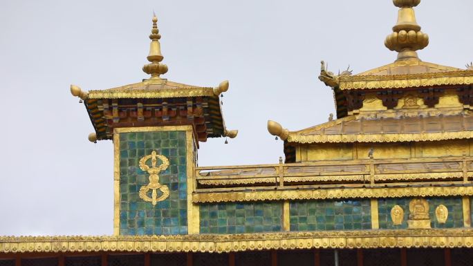 山南 西藏桑耶寺大殿外观