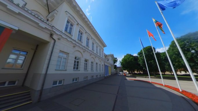 立陶宛共和国历史总统府。广角慢动作镜头。