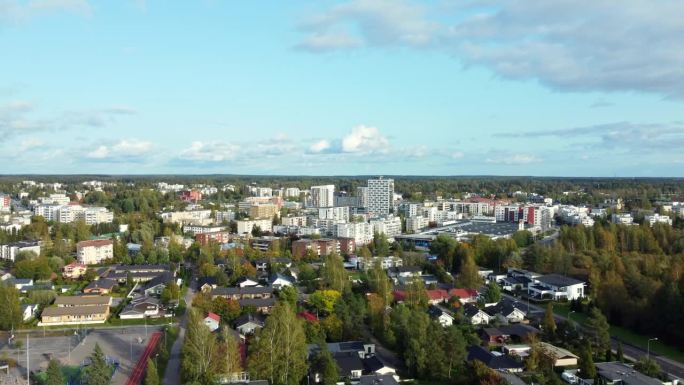 芬兰Järvenpää的水平立交桥，低建筑指数，低拥挤，可持续和环保的增长