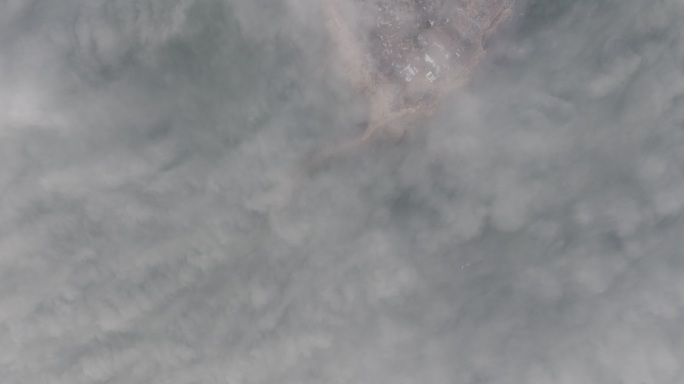 航拍威海双岛湾帽角大岛冬季平流雾