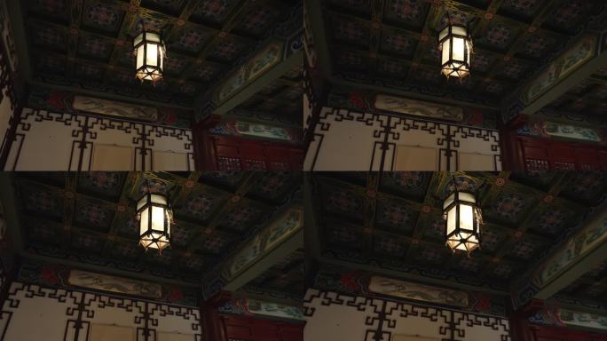 中式风格花纹的木质房屋顶部空镜
