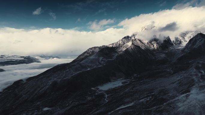 壮阔山河 云海 壮观 雪山 大美山川