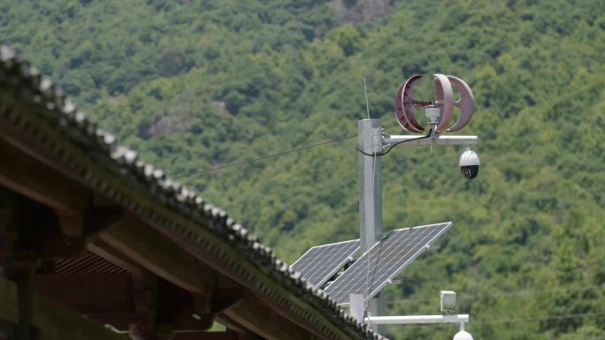 4K 太阳能电磁板 监控探头 风力探测器