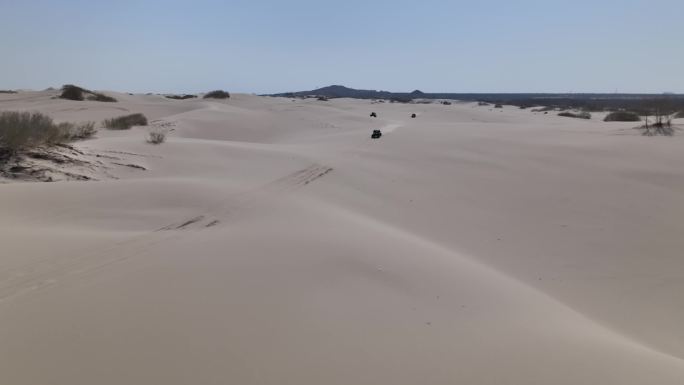 穿越沙漠