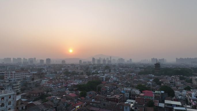 泉州开元寺东西塔航拍西街泉州市区建筑风光