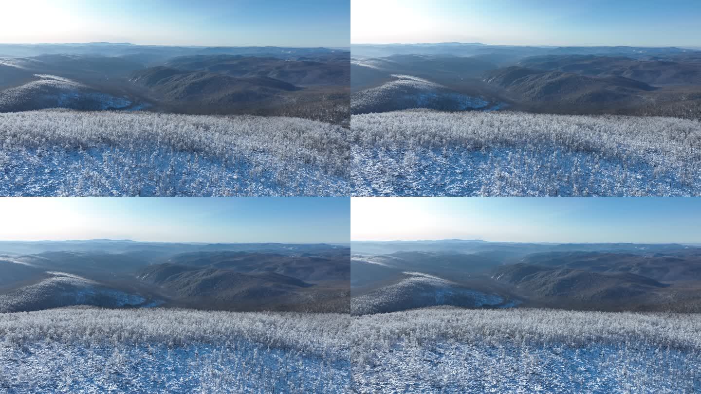 大兴安岭冬季雪景山峦起伏林海雪原