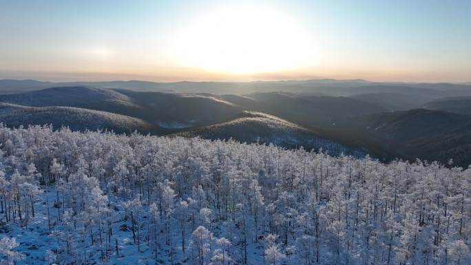 大兴安岭自然风光雪景夕阳