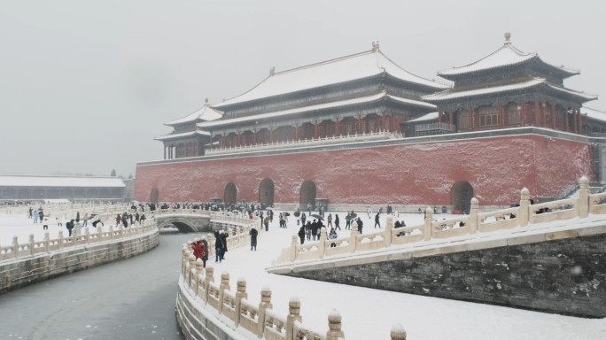 北京故宫紫禁城下雪雪景02