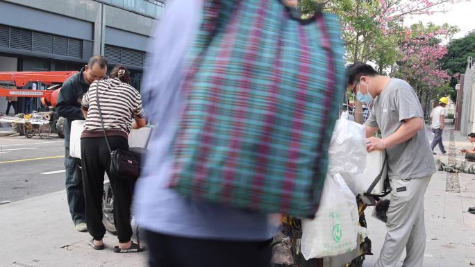 工地盒饭 农民工 打工人午餐 工地 小贩