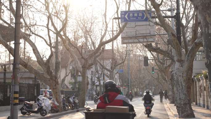 上海冬日夕阳下南昌路老洋房高速升格