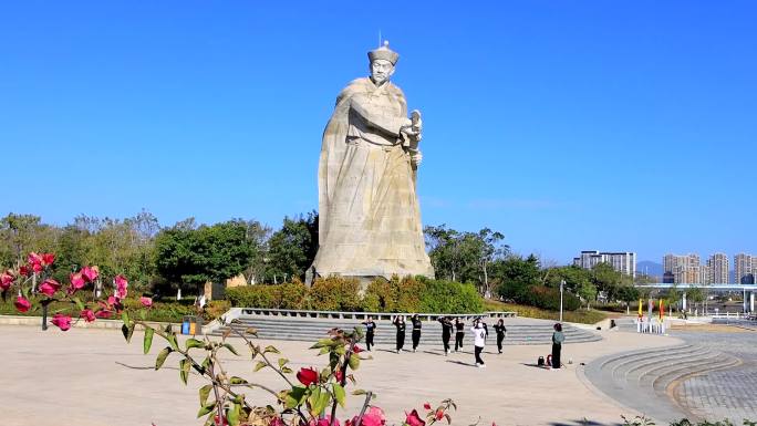 厦门丙洲岛陈化成主题公园雕像广场