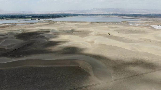 新疆沙漠航拍延时风景