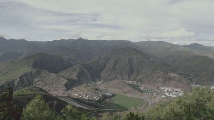延时拍摄云南诺邓山景