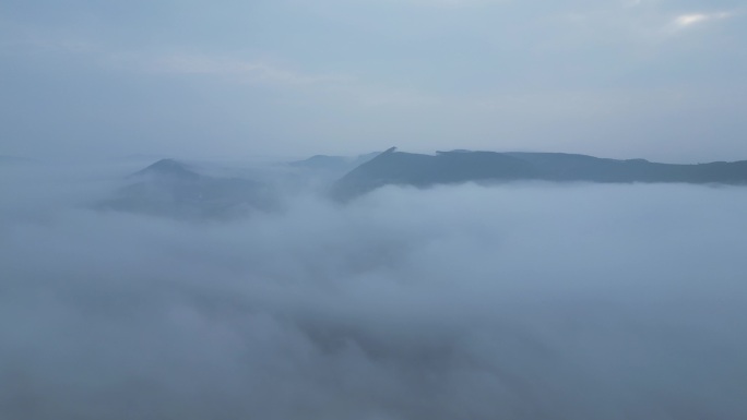 山雾云海风景
