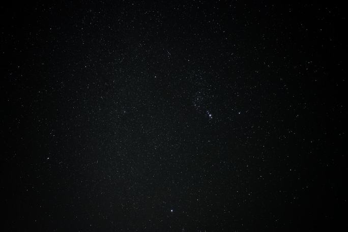 4K星空延时摄影冬季银河流星雨