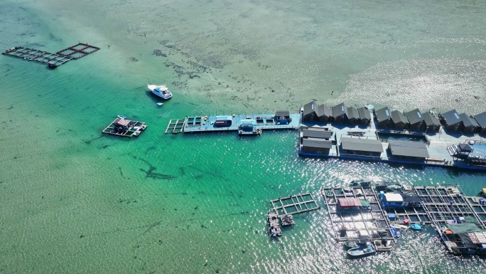 4k海南陵水疍家鱼排玻璃海海湾玻璃海航拍