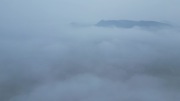山雾自然风光