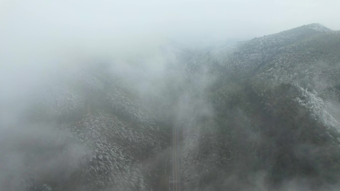 江西井冈山冬季风光冻雨雾凇穿云大雾航拍